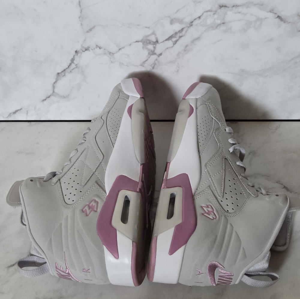 Nike Jordan Womens MVP Neutral Grey Orchid Sneakers Shoes Size 10.5 - Picture 7 of 9